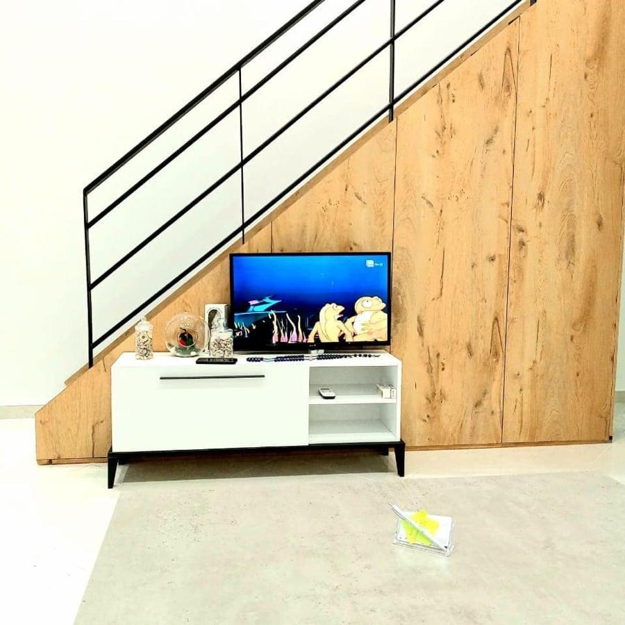 Apartament Me Qera Dublex Lungomare Vlorë Екстериор снимка