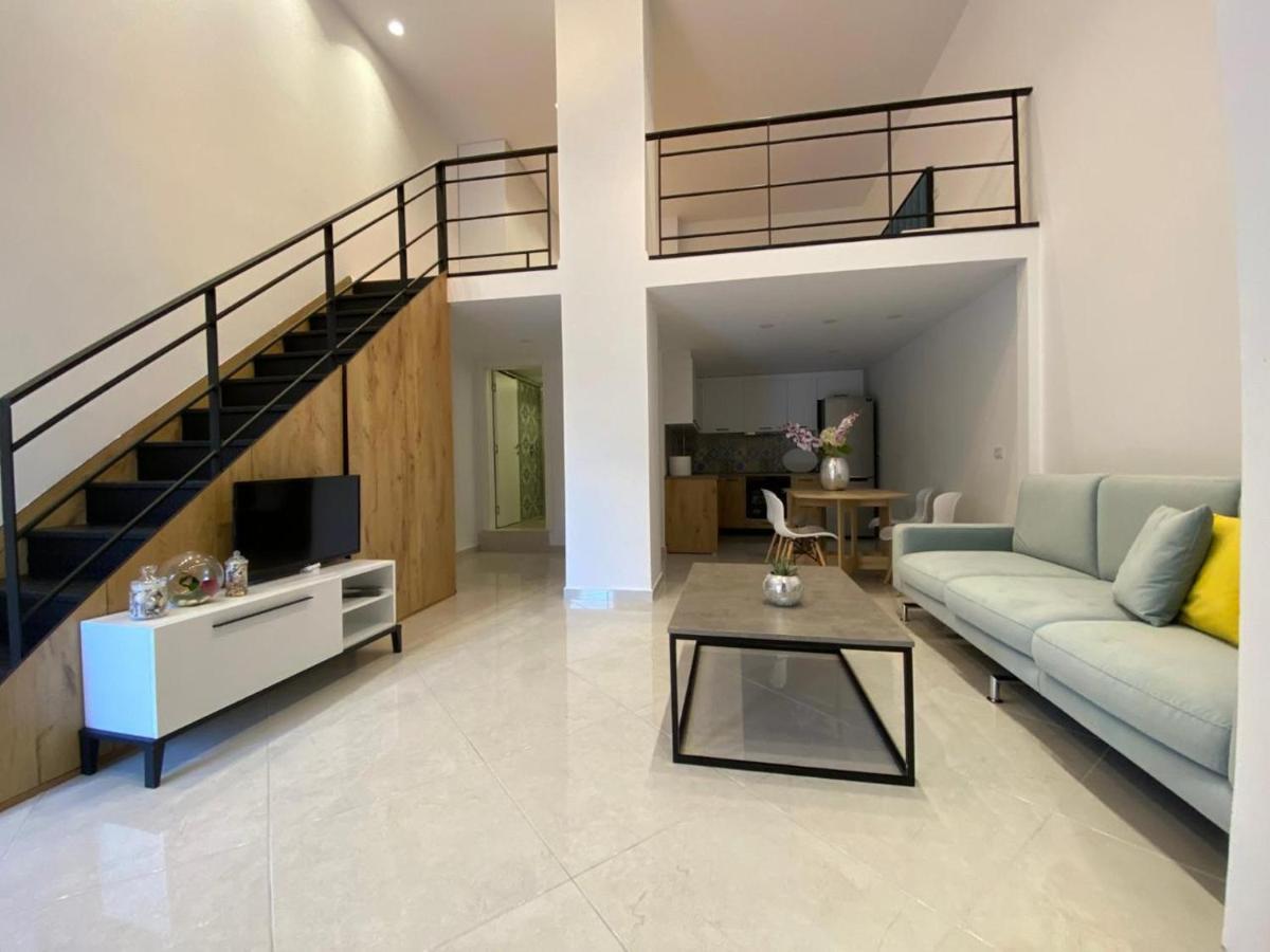 Apartament Me Qera Dublex Lungomare Vlorë Екстериор снимка