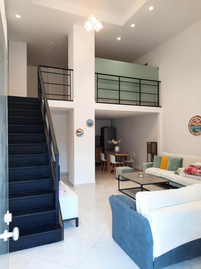 Apartament Me Qera Dublex Lungomare Vlorë Екстериор снимка